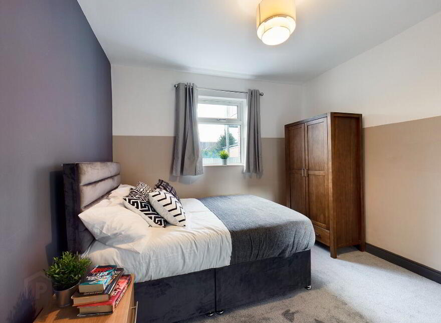 3.1 Eglantine Avenue, Belfast, BT9 6DW