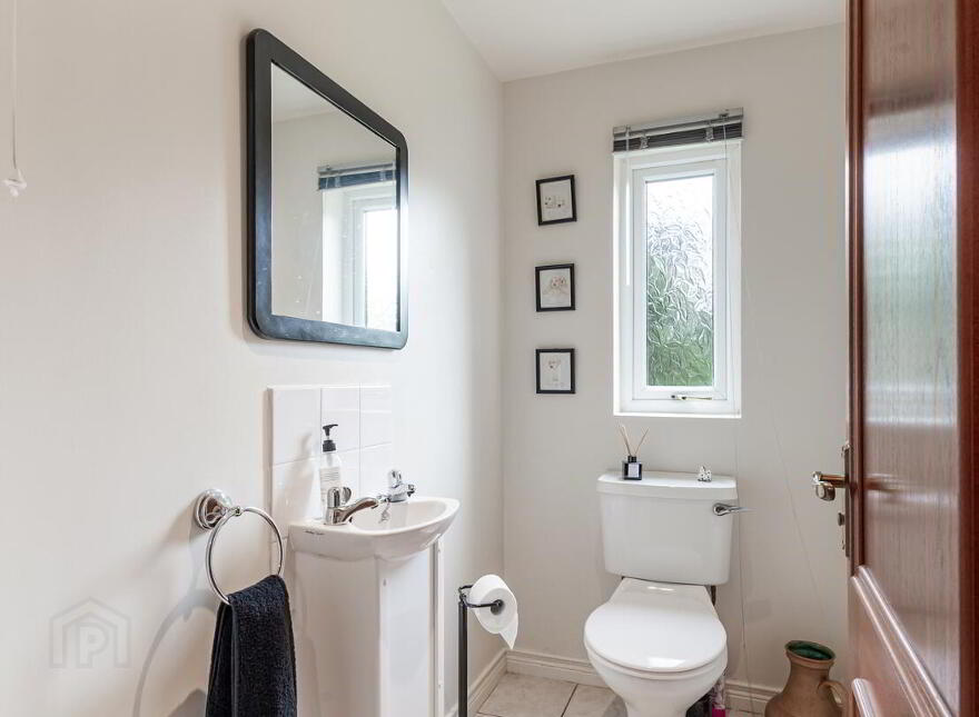 2 Moorfield Gardens, Comber, Newtownards, BT23 5WF