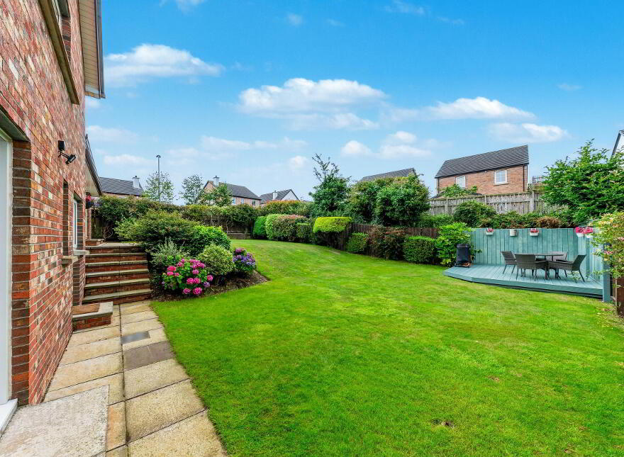 2 Moorfield Gardens, Comber, Newtownards, BT23 5WF