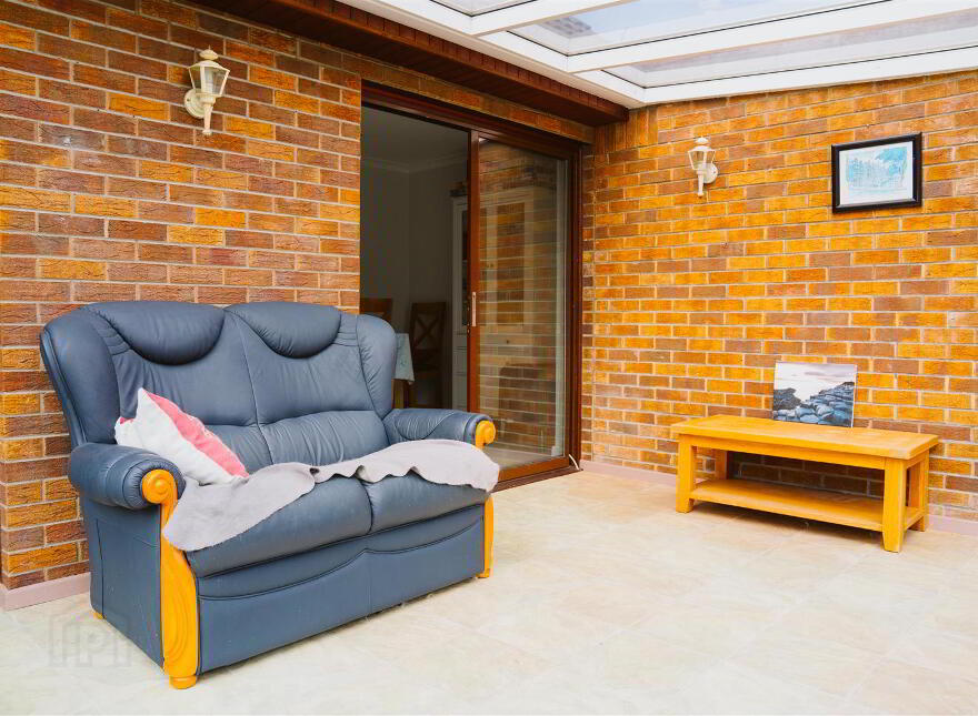 38 Barclay Manor, Dromara, BT25 2HX