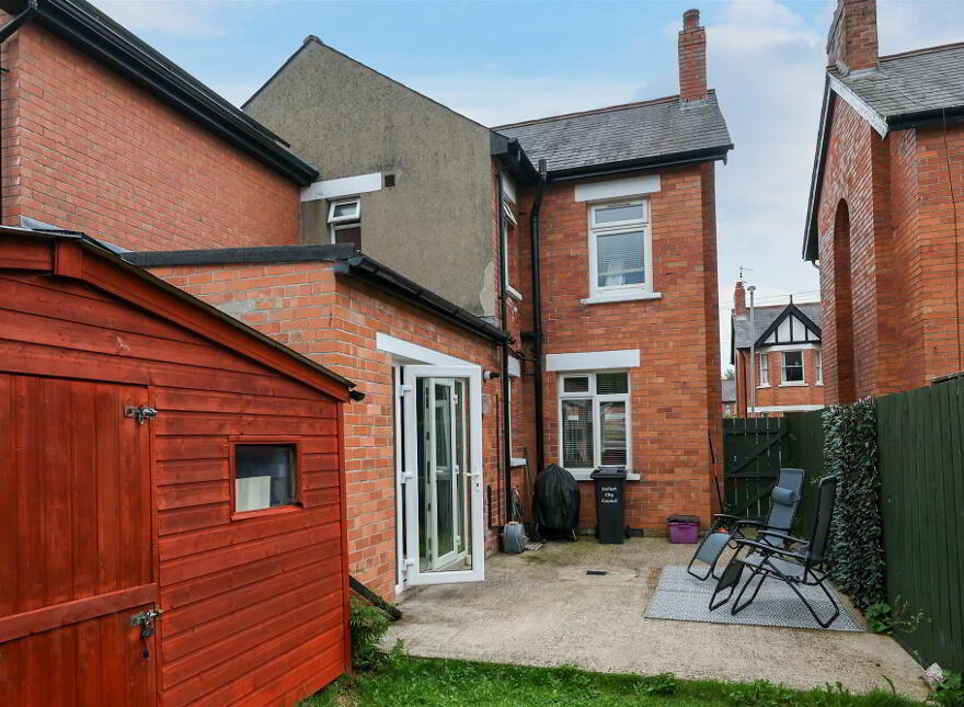 3 Rosetta Drive, Belfast, BT7 3HL
