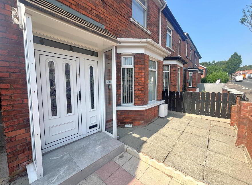 706 Crumlin Road, Belfast, BT14 8AD