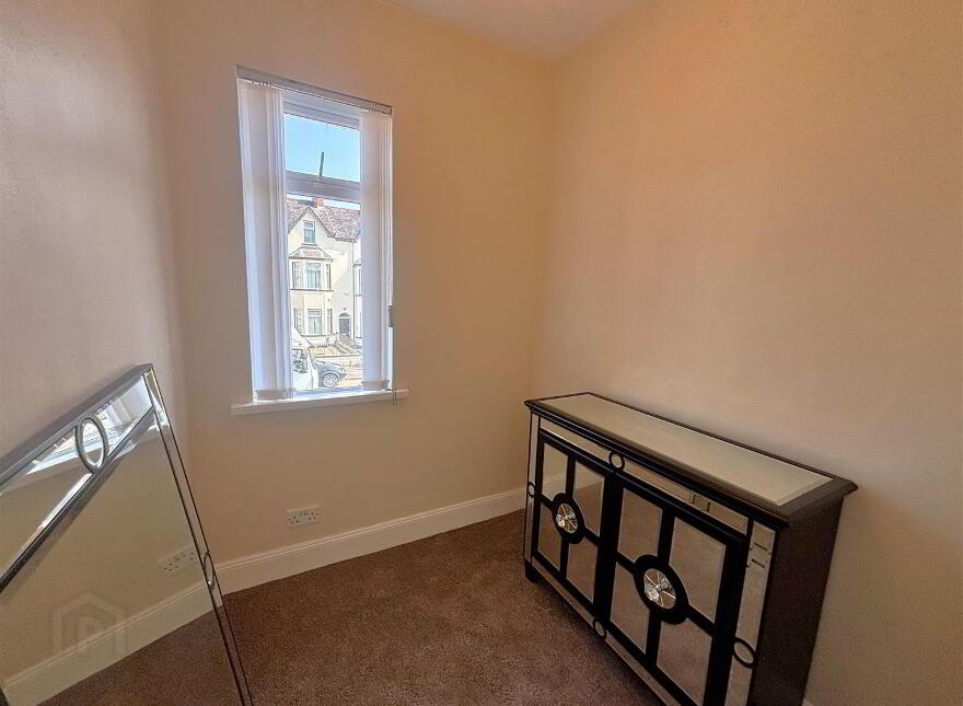 706 Crumlin Road, Belfast, BT14 8AD