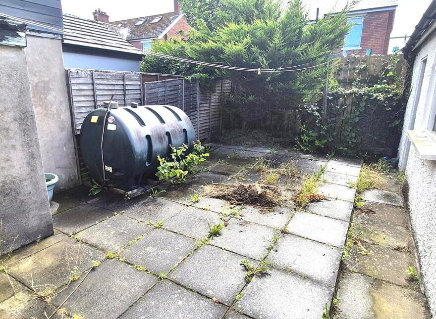 17 Loopland Drive, Belfast, BT6 9DW