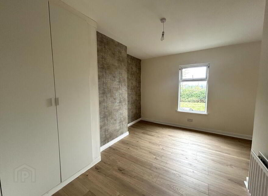 71 Avoniel Road, Belfast, BT5 4SE
