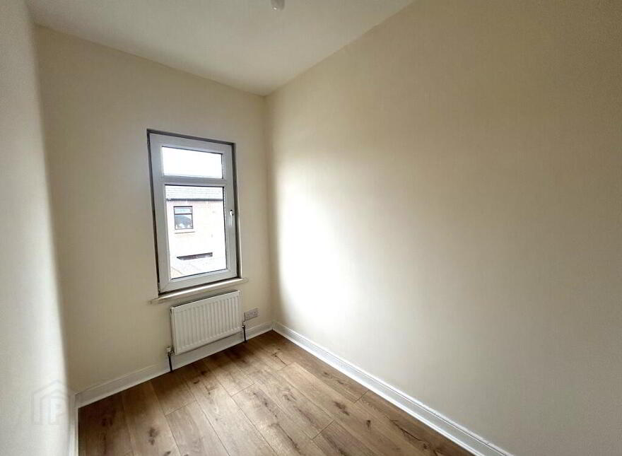 71 Avoniel Road, Belfast, BT5 4SE