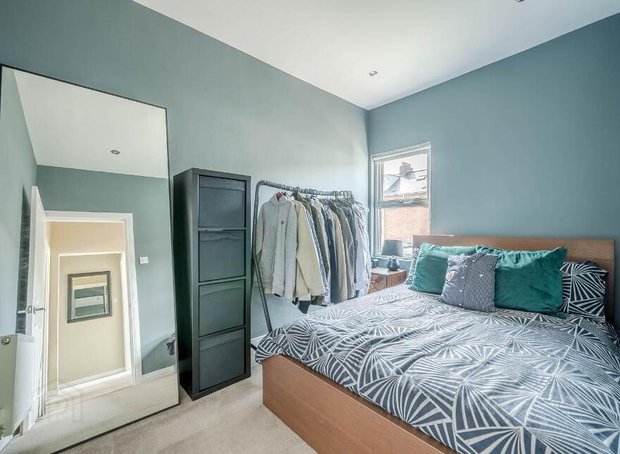 29 Downshire Road, Holywood, BT18 9LX