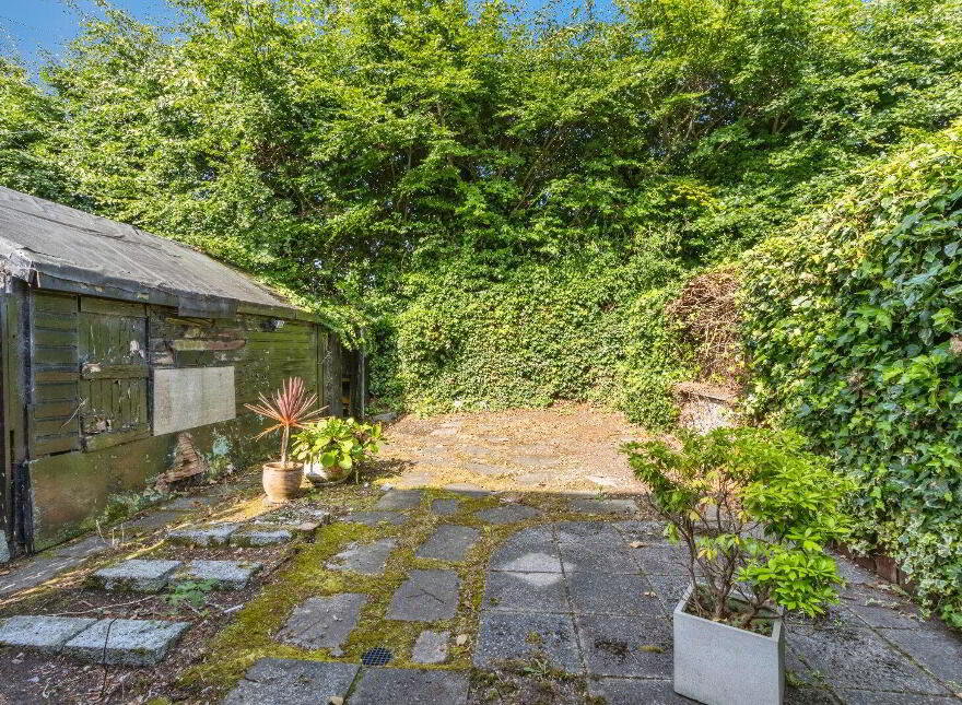 181 Ravenhill Road, Belfast, BT6 0BQ