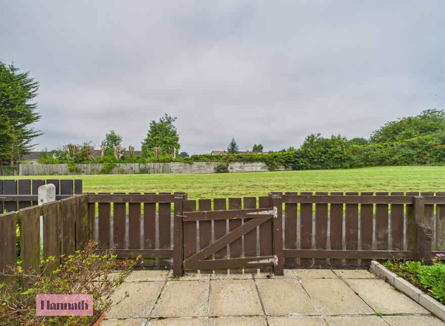 25 Meadowbrook, Tullygally, Craigavon, BT65 5AA