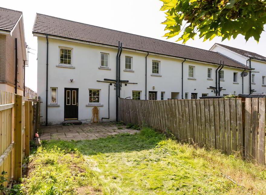 86 Leathem Square, Dundonald, Belfast, BT16 2QL