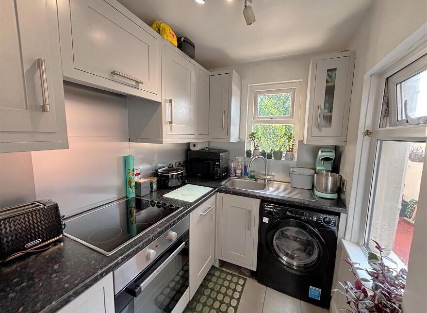 77 Oldpark Avenue, Belfast, BT14 6HJ