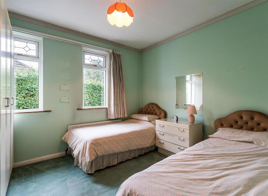 151 Groomsport Road, Bangor, BT20 5NZ