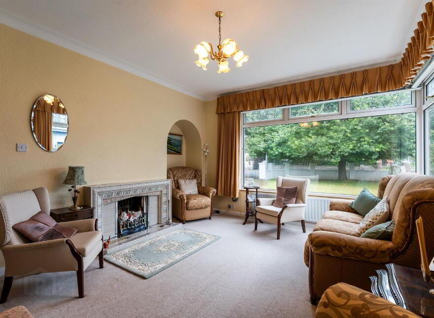 151 Groomsport Road, Bangor, BT20 5NZ