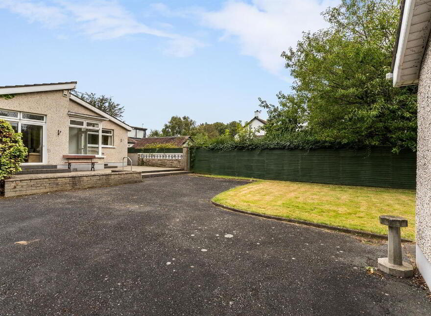 151 Groomsport Road, Bangor, BT20 5NZ