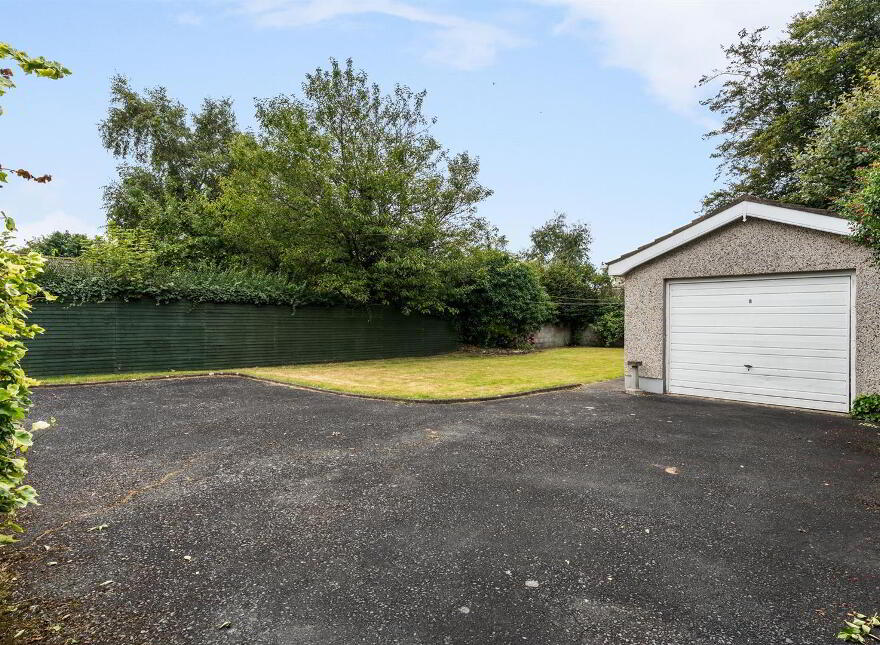 151 Groomsport Road, Bangor, BT20 5NZ