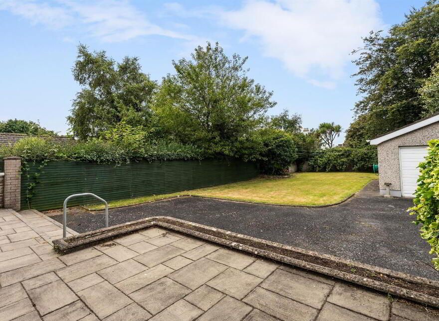 151 Groomsport Road, Bangor, BT20 5NZ