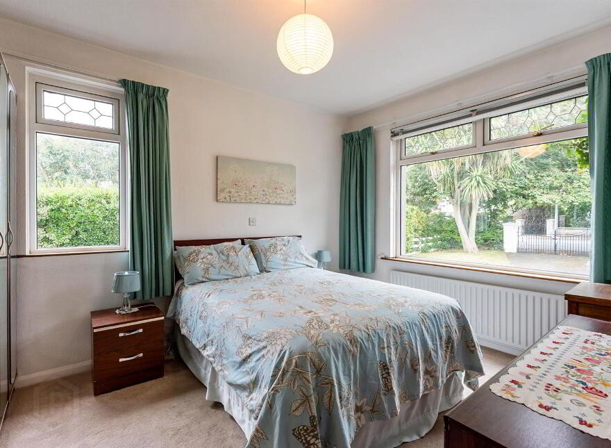 151 Groomsport Road, Bangor, BT20 5NZ