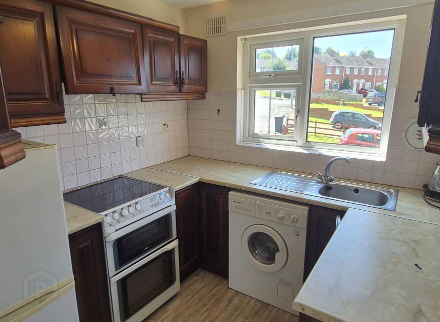 68a Winchester Park, Derry, BT47 6XZ