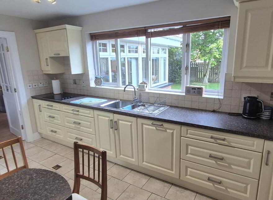 63 Ardanlee, Culmore, Derry, BT48 8RR