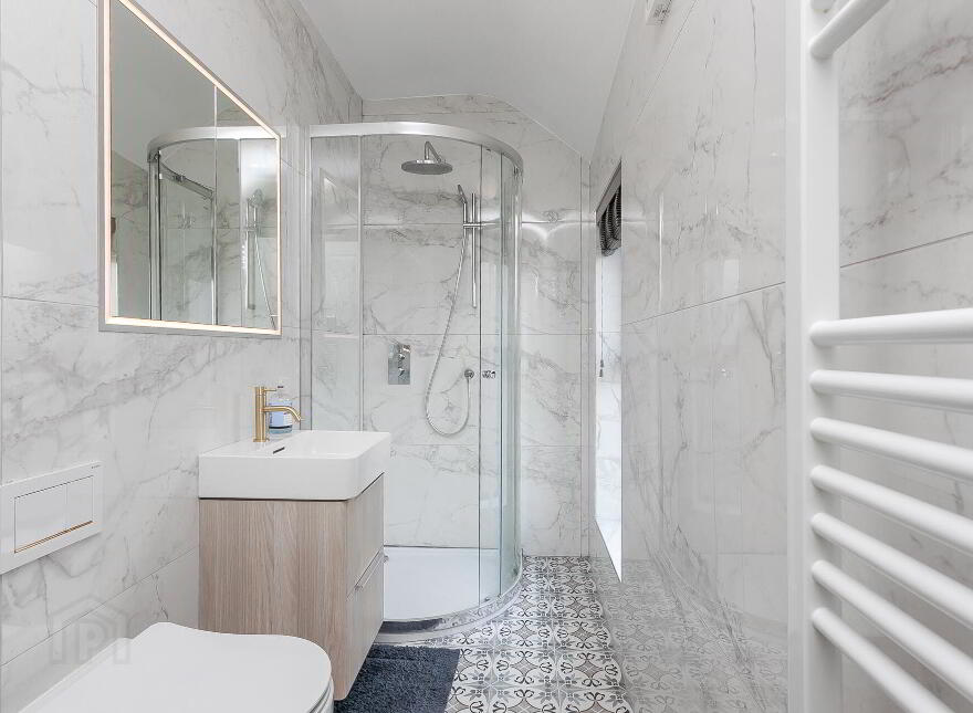 Flat C, 2 Surrey Street, Belfast, BT9 7FS