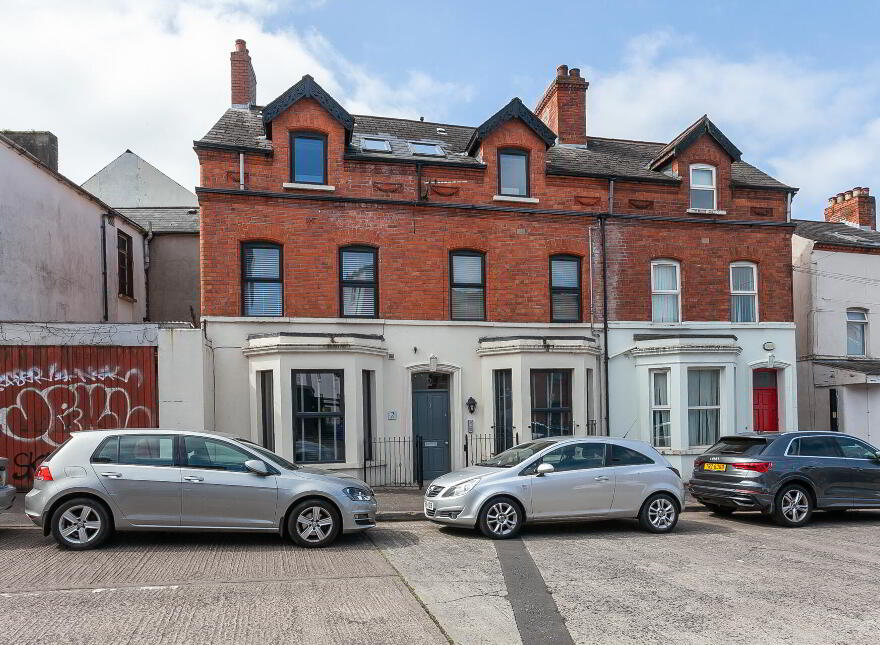 Flat C, 2 Surrey Street, Belfast, BT9 7FS