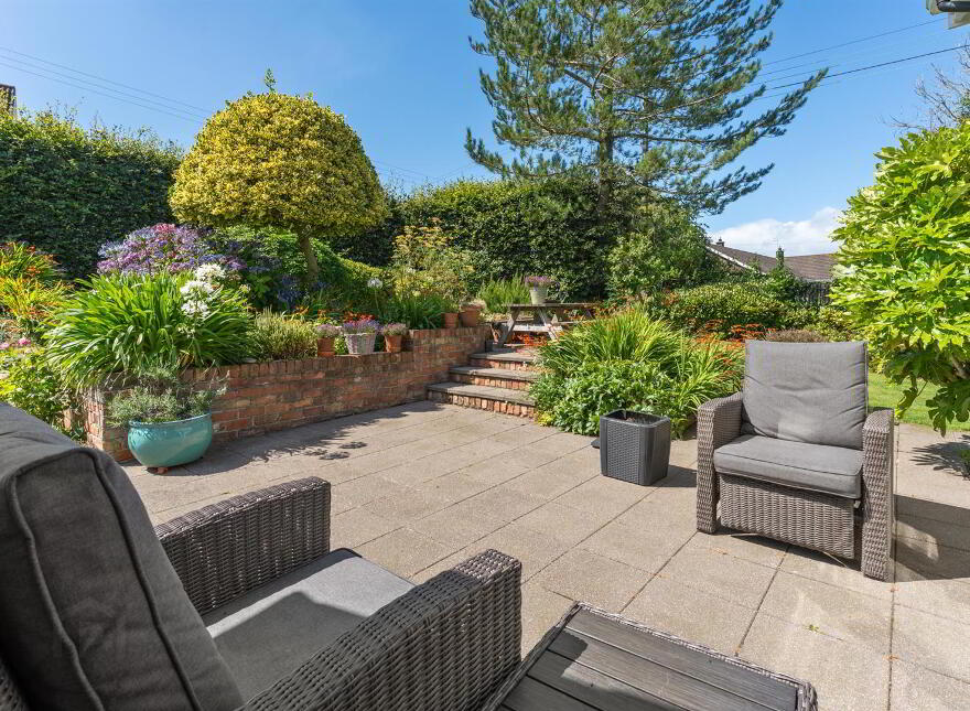 10 Stockbridge Road, Donaghadee, BT21 0PN