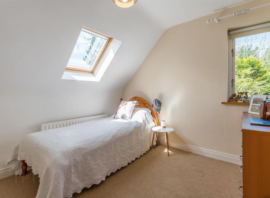 10 Stockbridge Road, Donaghadee, BT21 0PN