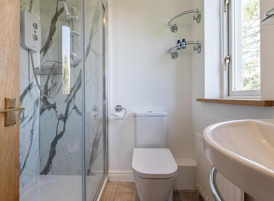 10 Stockbridge Road, Donaghadee, BT21 0PN