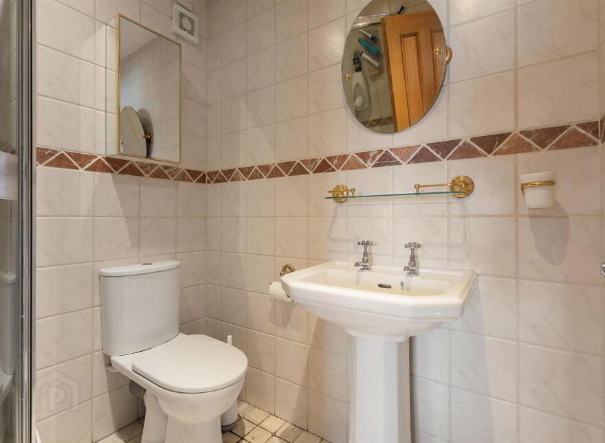 10 Stockbridge Road, Donaghadee, BT21 0PN
