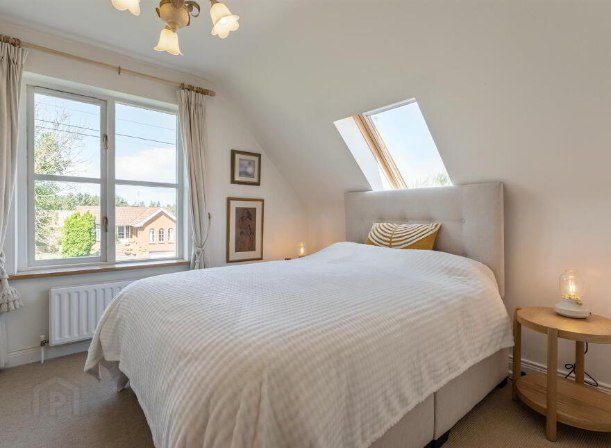 10 Stockbridge Road, Donaghadee, BT21 0PN