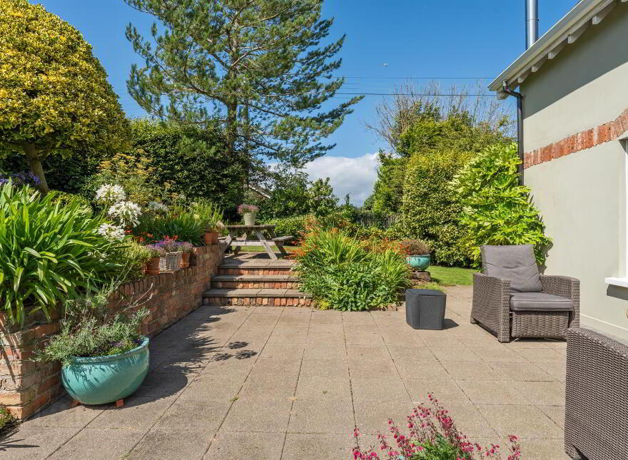10 Stockbridge Road, Donaghadee, BT21 0PN