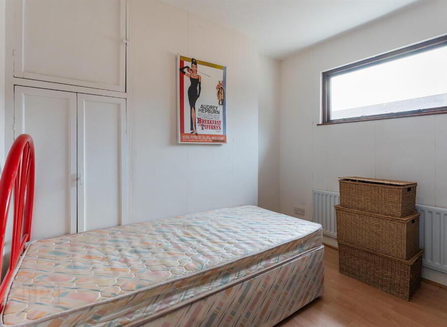 11 Comber Road, Dundonald, Belfast, BT16 2AA