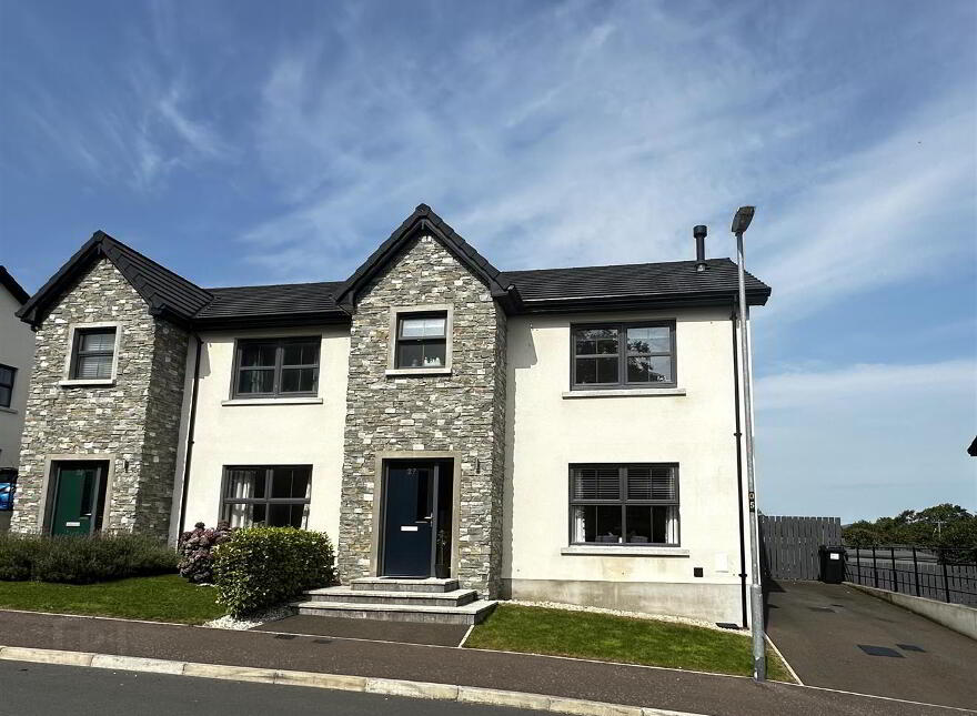 27 Clanbrassil, Newcastle, Down, BT33 0FS photo
