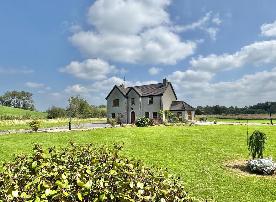 136 Moylagh Road, Seskinore, Omagh, BT78 2QQ