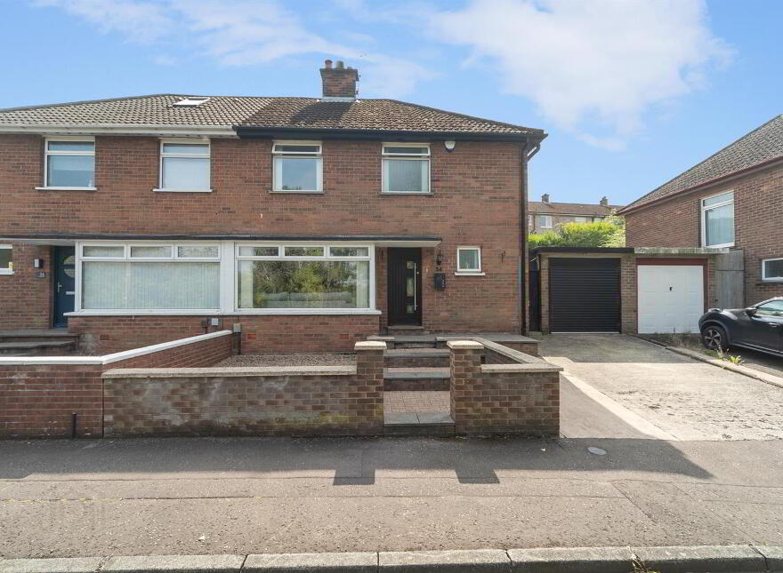 54 Marlfield Drive, Belfast, BT5 7PJ photo