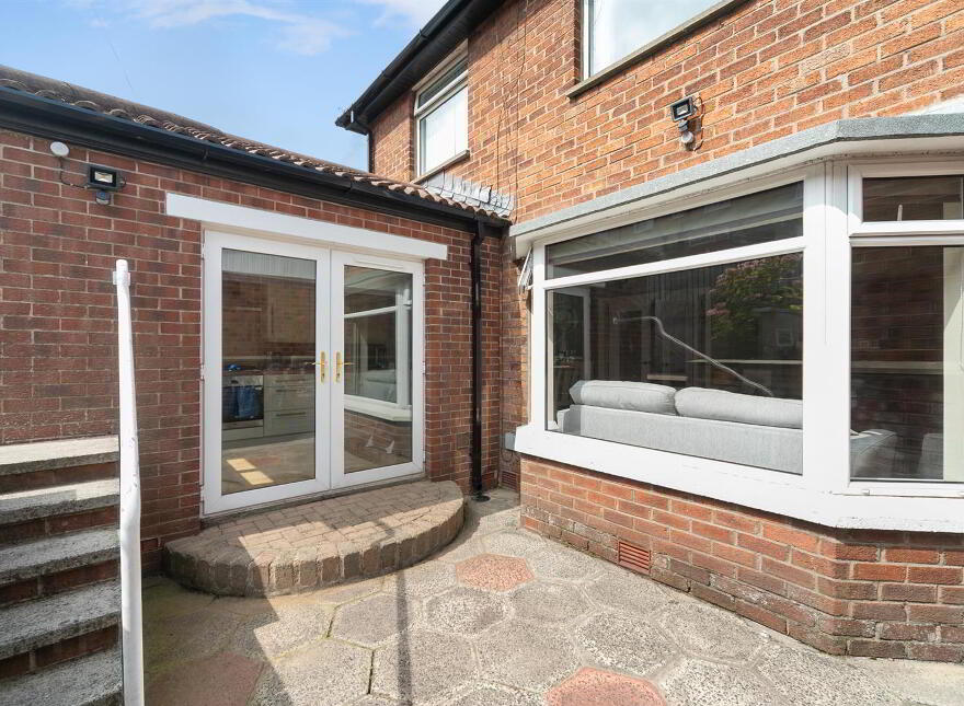 54 Marlfield Drive, Belfast, BT5 7PJ