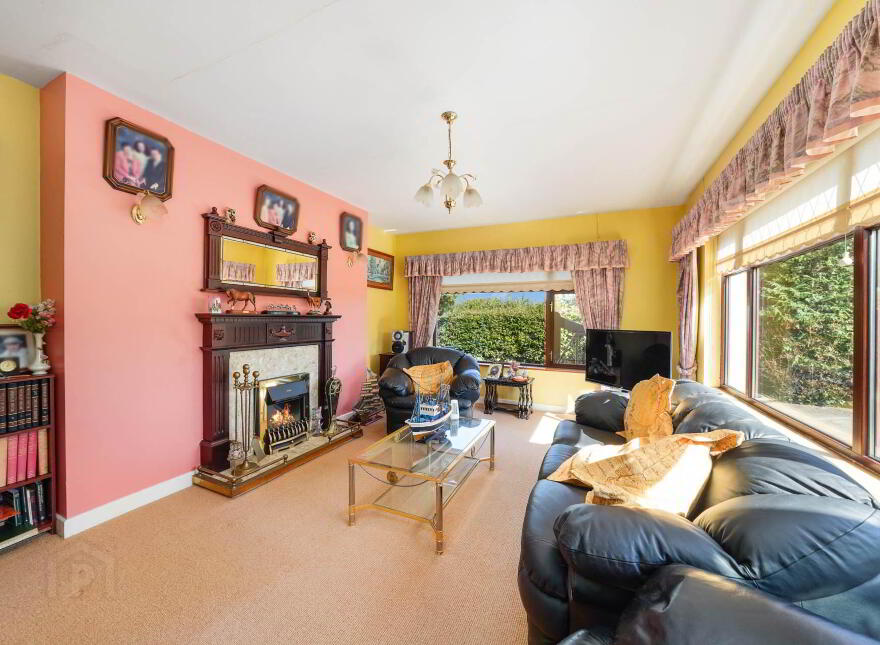 Saint Maria, Ovidstown, Straffan, W23AK09