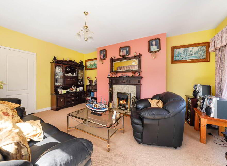 Saint Maria, Ovidstown, Straffan, W23AK09