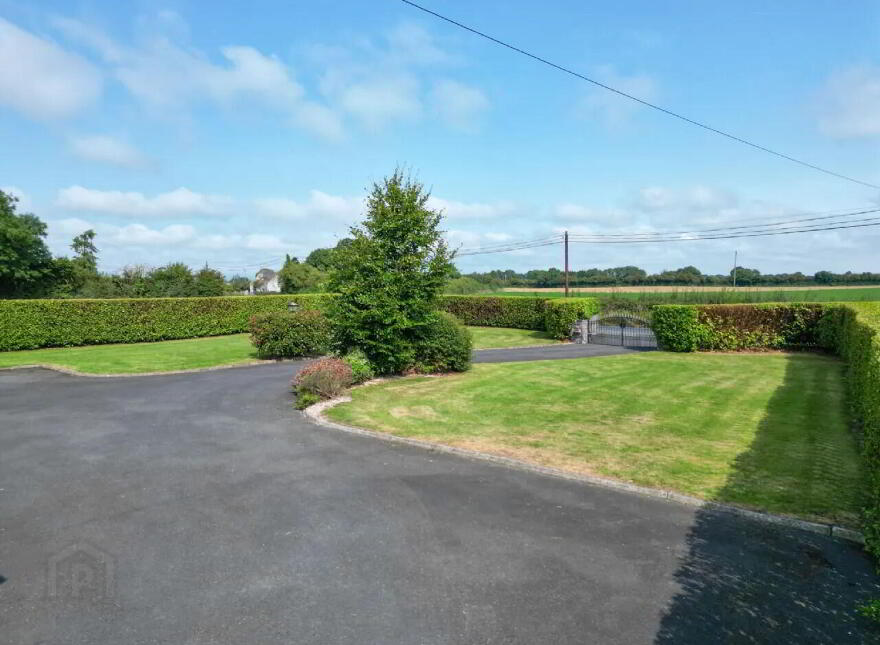 6 Bed Residence On 2.35 Acres, Rahealty, Thurles, E41V3K4