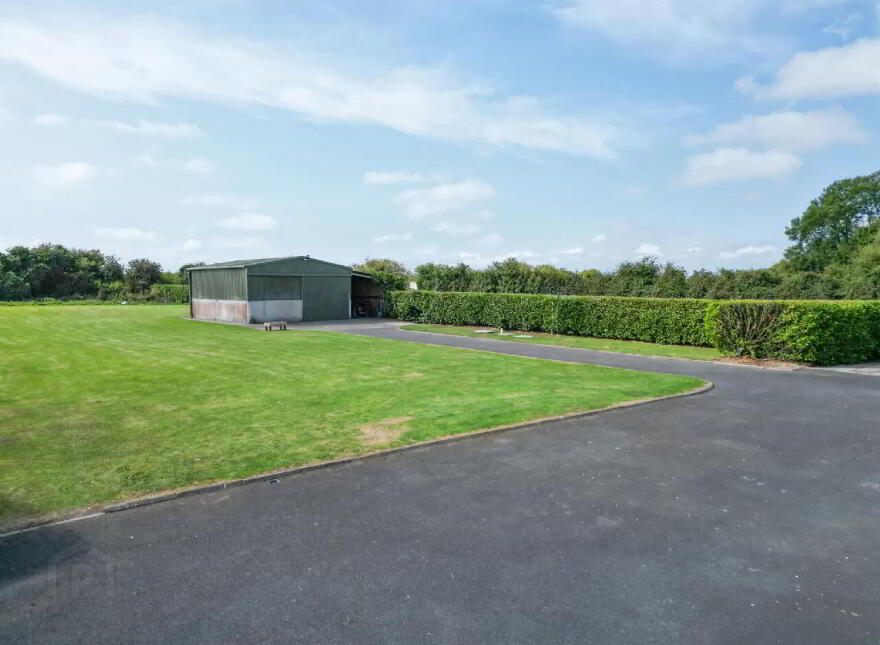 6 Bed Residence On 2.35 Acres, Rahealty, Thurles, E41V3K4