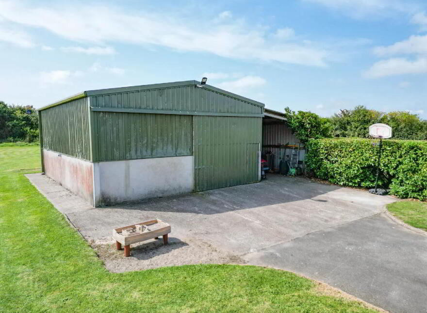 6 Bed Residence On 2.35 Acres, Rahealty, Thurles, E41V3K4