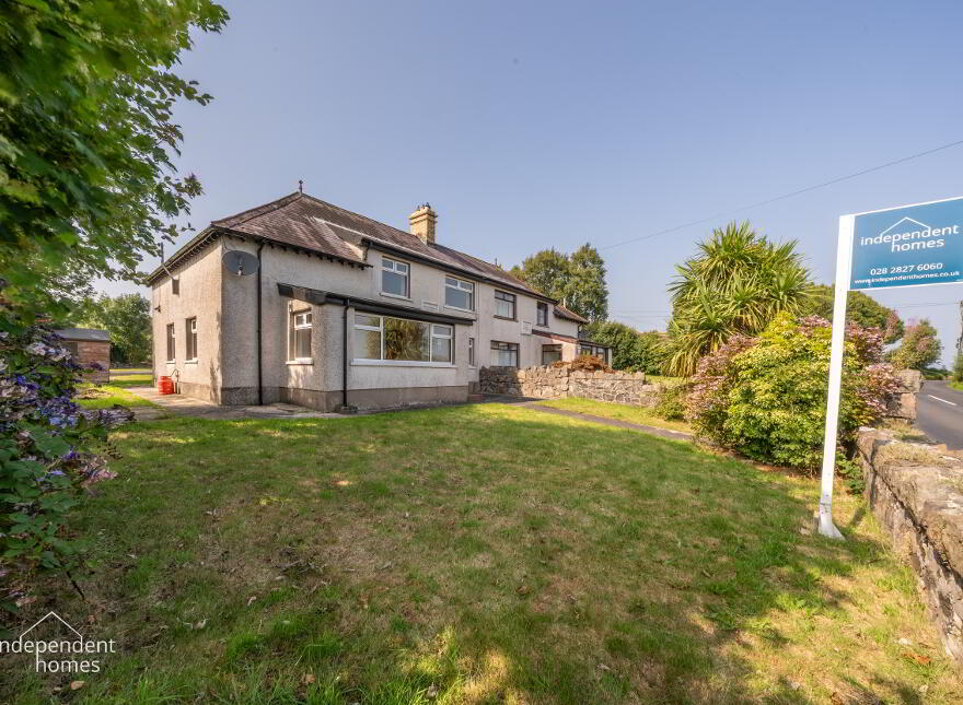 112 Deerpark Road, Larne, BT40 2TE photo