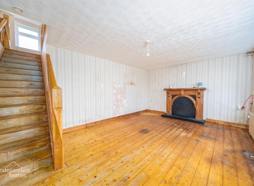 112 Deerpark Road, Larne, BT40 2TE