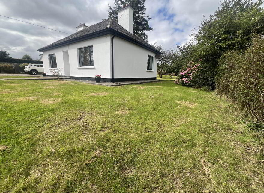 Claremount, Claremorris, F12ER22