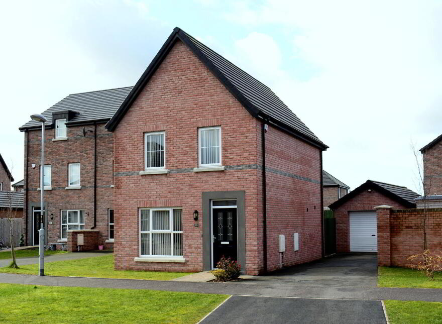 10 Drumford Meadow, Portadown, BT63 5GD photo