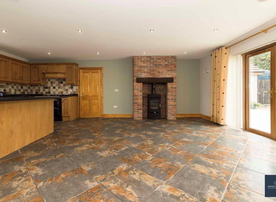 18 Kernan Road, Gilford, BT63 6BX