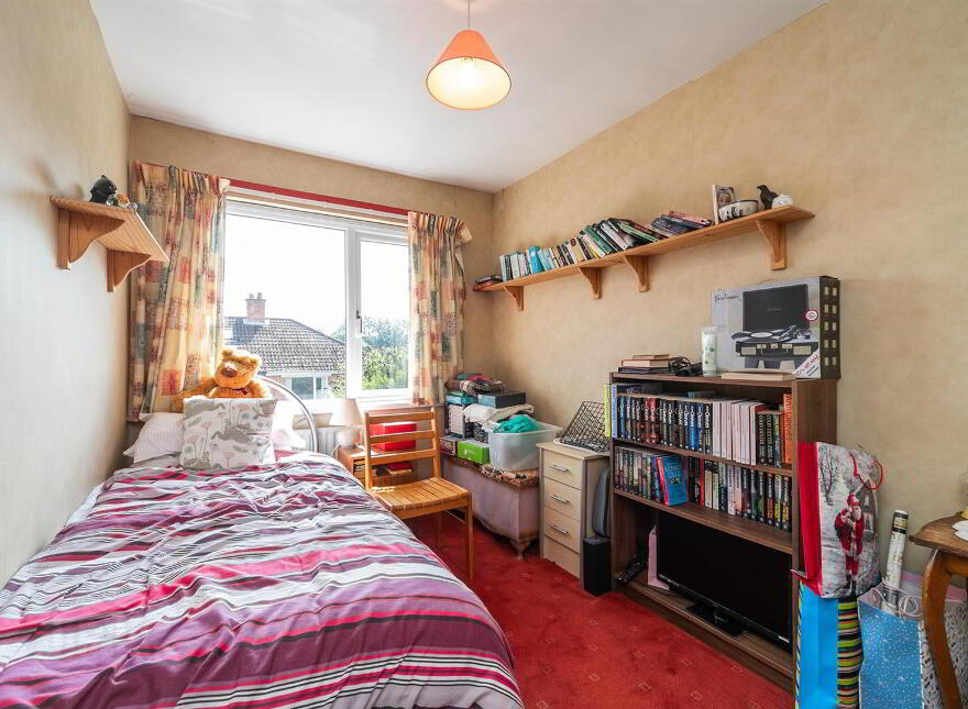 17 Orangefield Gardens, Belfast, BT5 6DP
