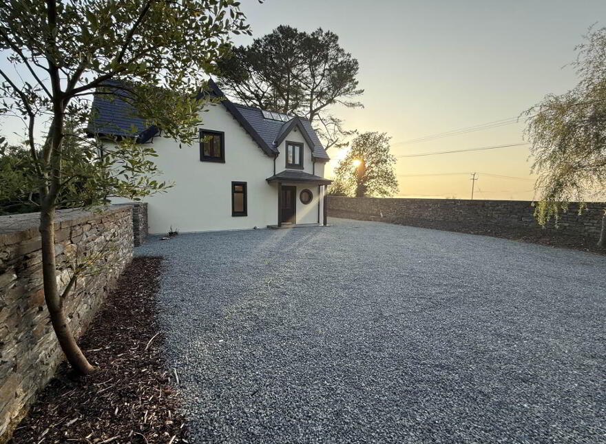 The Barracks, Derrylough, Tuosist, V93F8E2