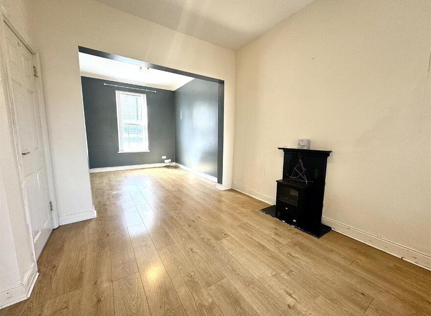 33 Mark Street, Newtownards, BT23 4DU