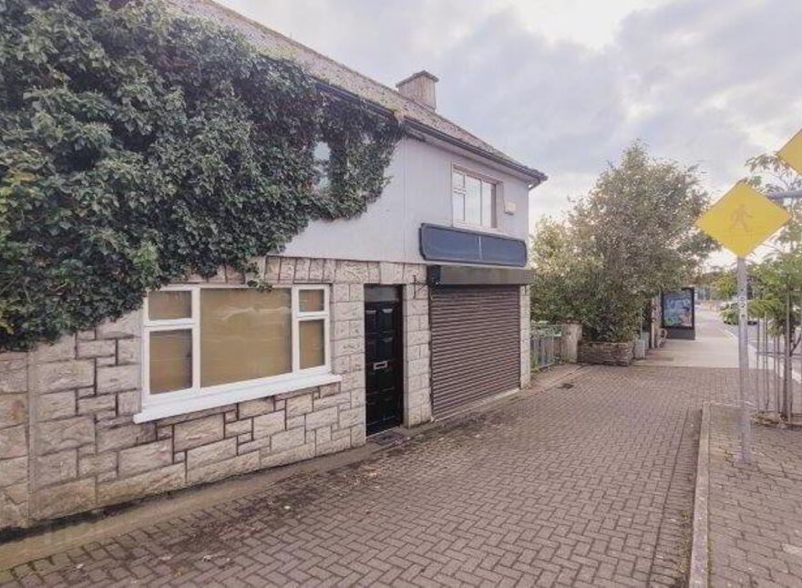 Main Street, Grange, F91T650 photo